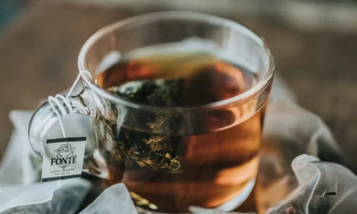 Short Tea Puns and One-Liners for Quick Laughs