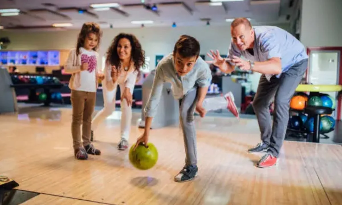 Bowling Ball and Bowling Alley Puns Worth Sharing