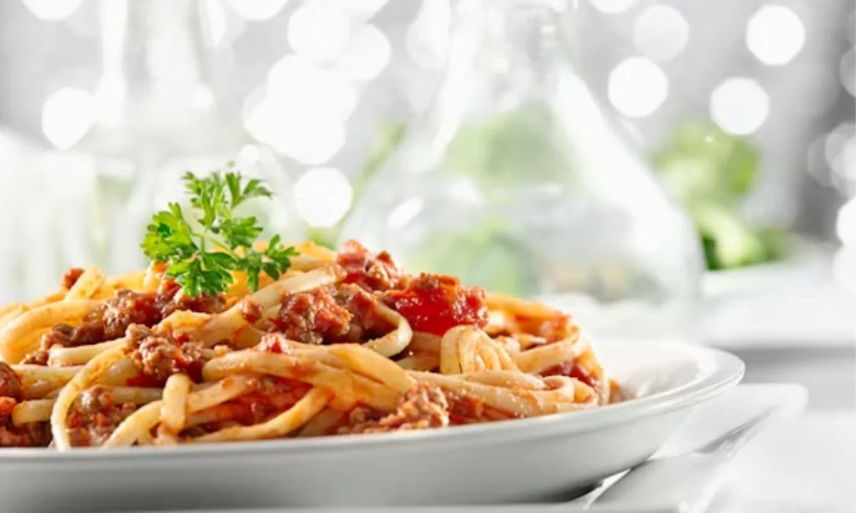Funny Noodle Jokes & Pasta Wordplay For Everyday Laughs