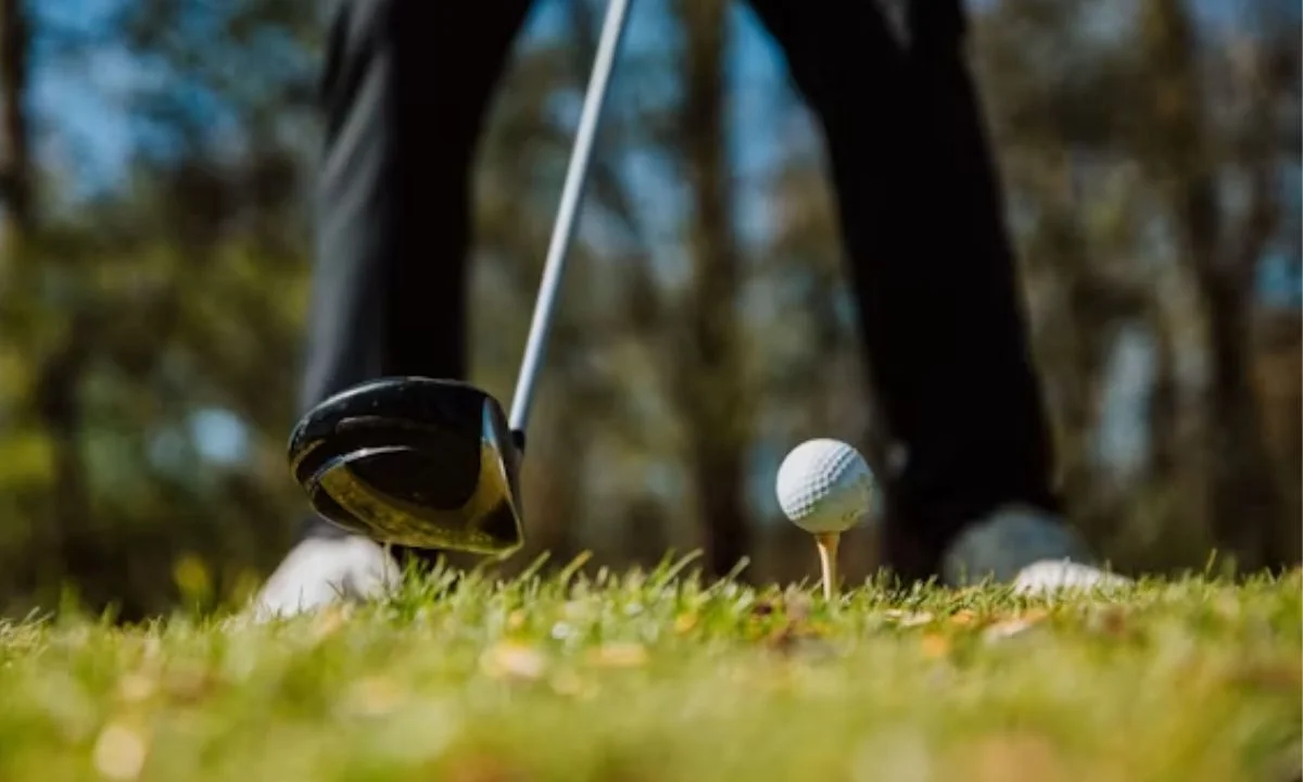 Golf Love Puns for Couples and Romantic Captions
