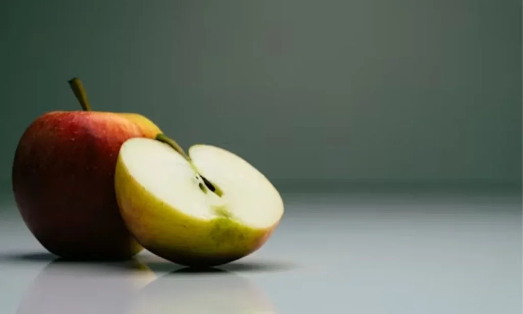 Apple Puns for Instagram Captions and Social Media Posts
