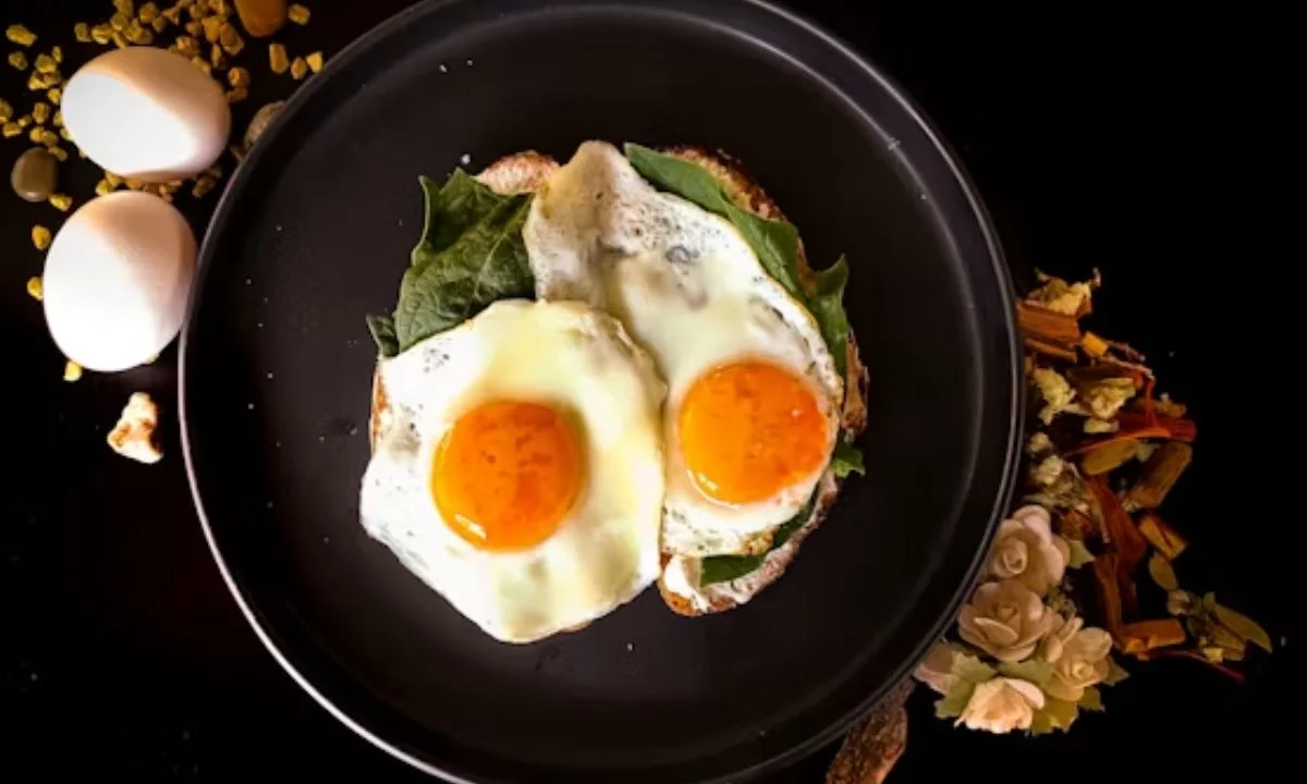 Clever Egg Jokes, Yolk Puns, and Egg Wordplay
