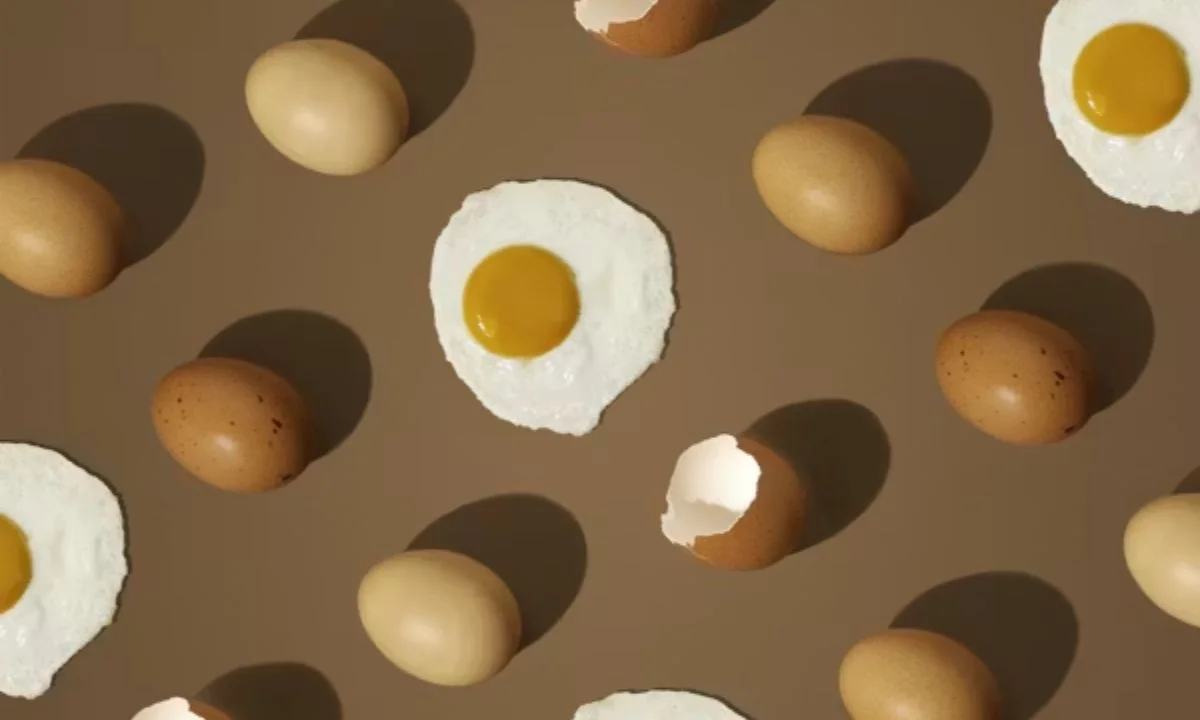 Cheeky Egg Puns for Grown-Up Humor