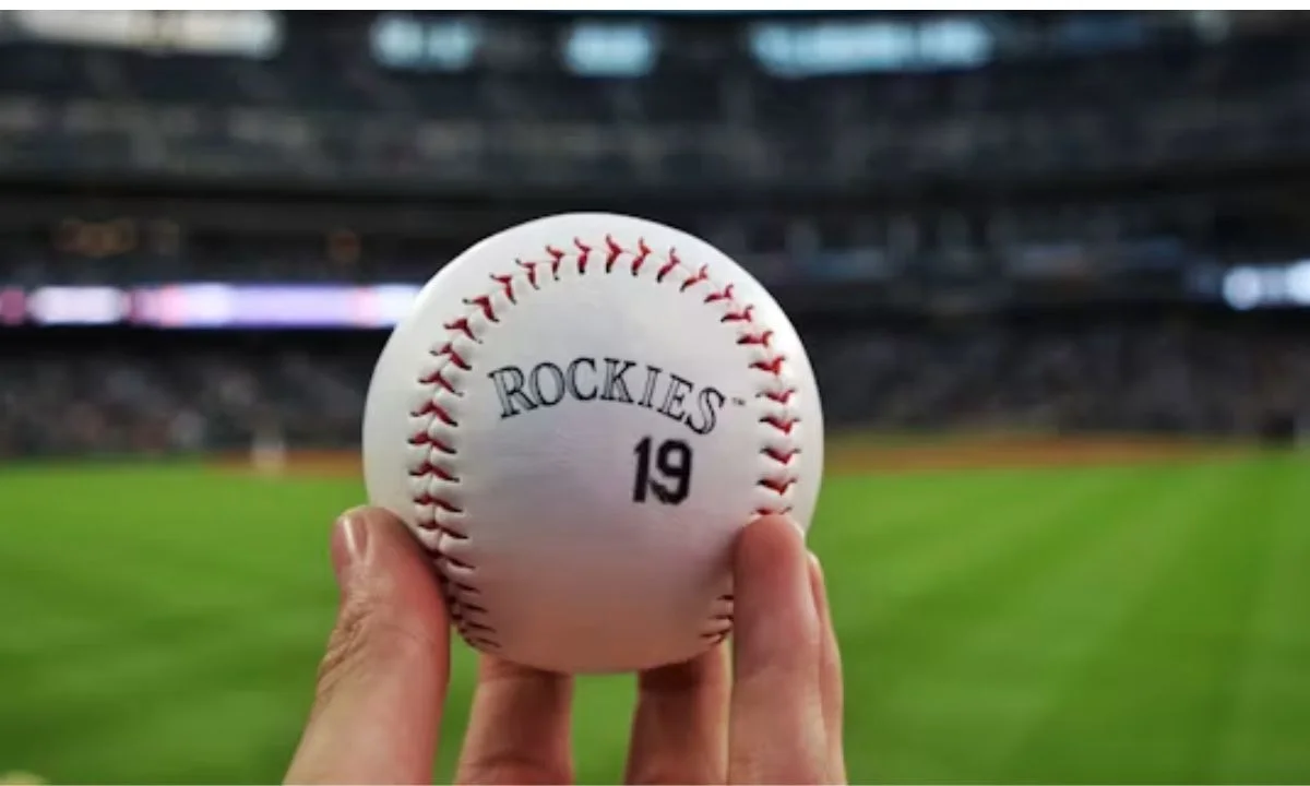 Birthday Baseball Puns for Cards, Gifts & Wishes