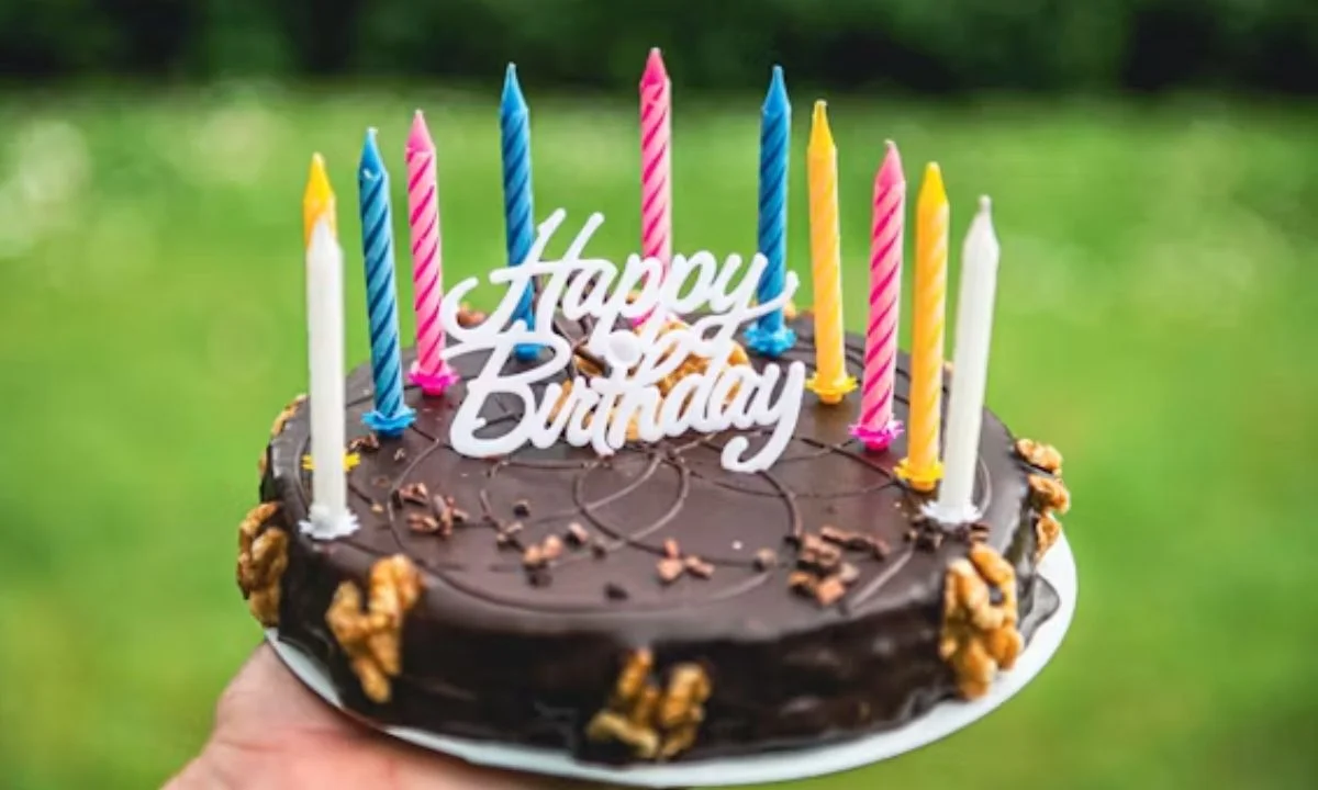 Cute Birthday Puns That Are Sweet and Adorable {#cute-puns}