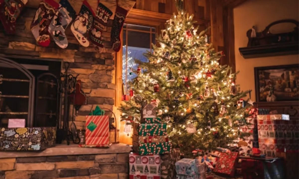 Funny Christmas Puns That Will Make Everyone Ho-Ho-Ho