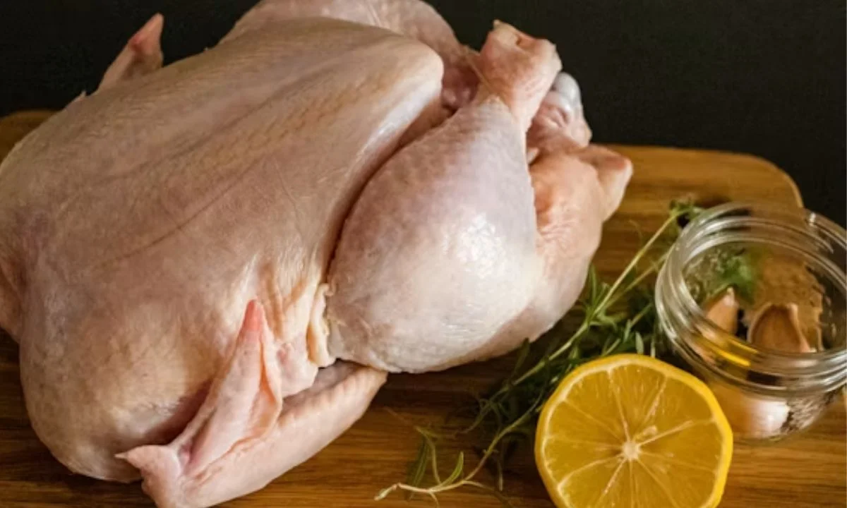 Short Chicken Puns and One-Liners