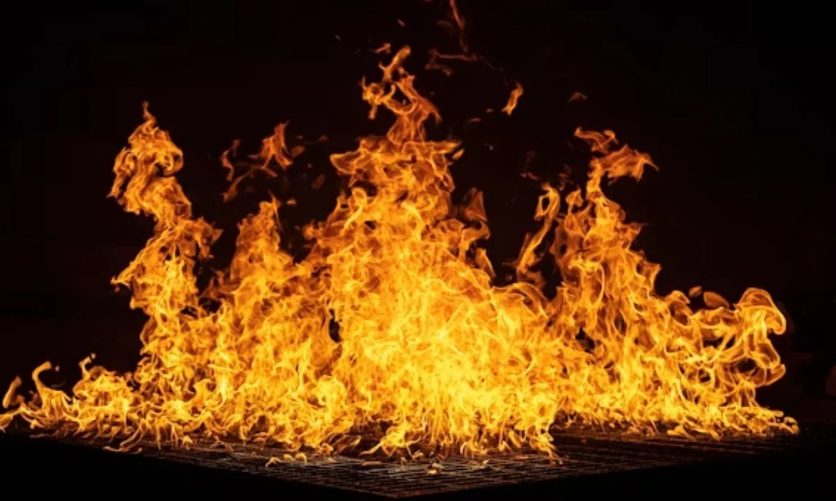 Best Fire Puns & Hilarious Fire Jokes to End on a Blazing Note