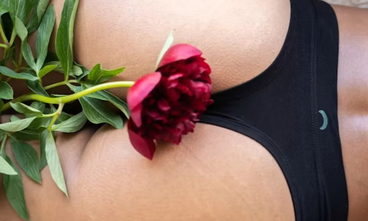 Booty Puns and Captions for Social Media